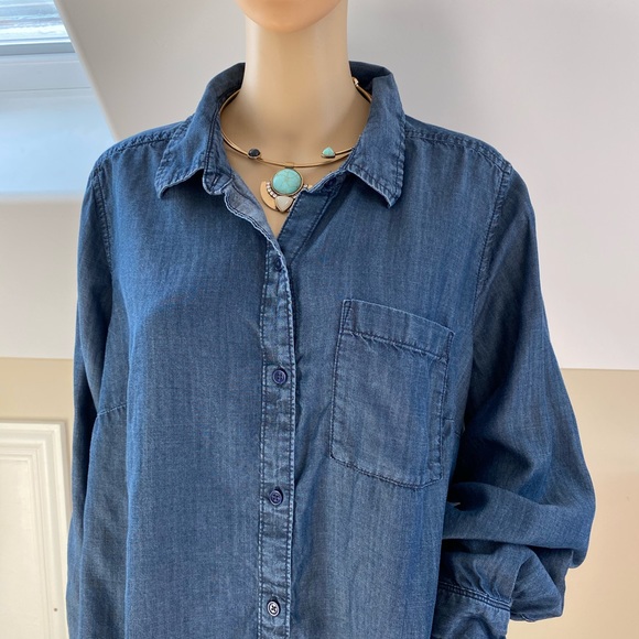 Liz Claiborne Tops - Chambray Top